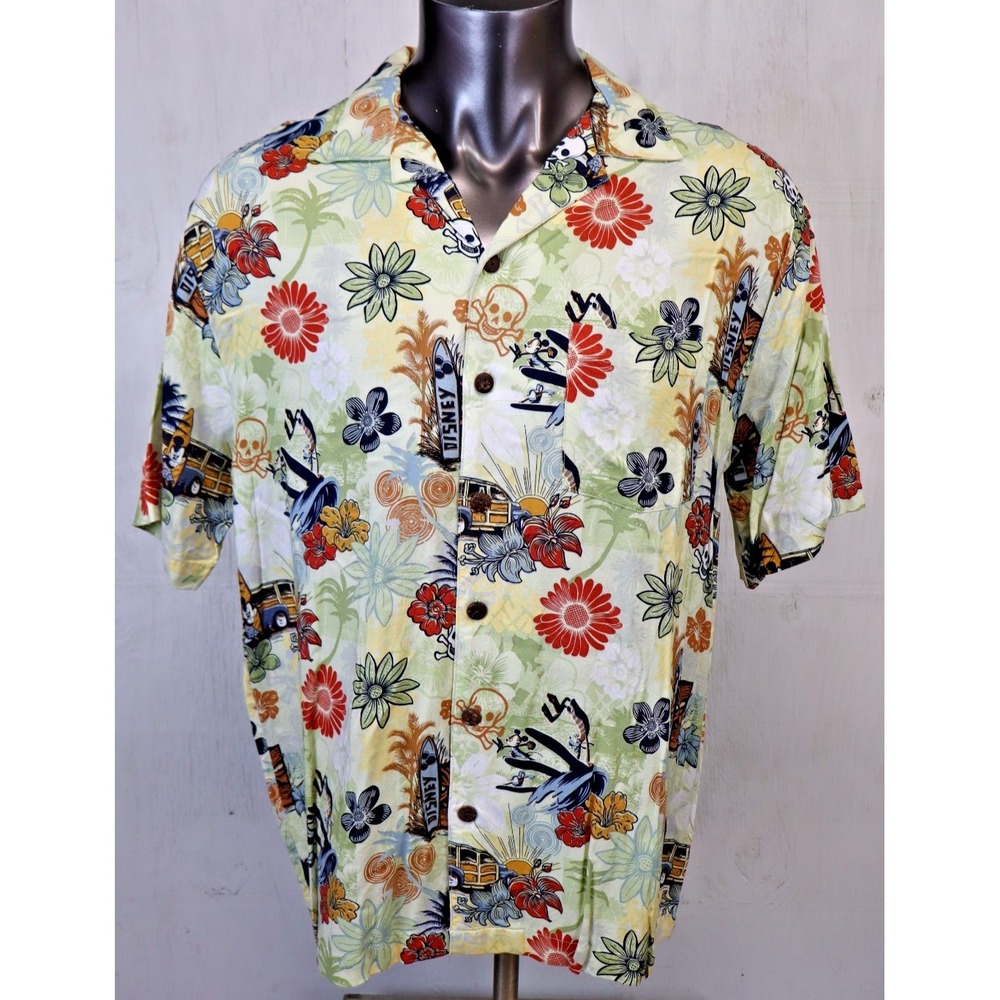 Disneyland Resort Shirt Hawaiian Size L Rayon Hawaiian Mickey Pirate Disney